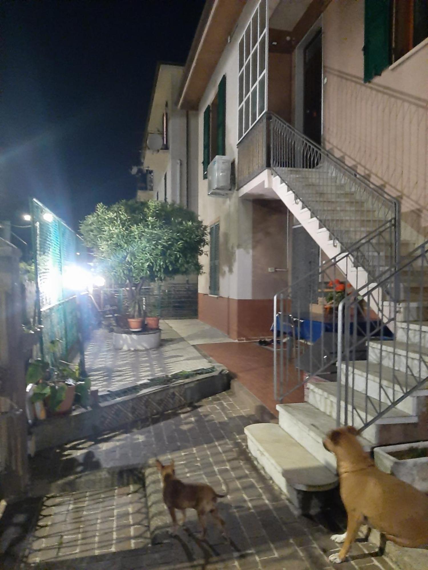 Casa Vacanza Dh La Spezia Kültér fotó