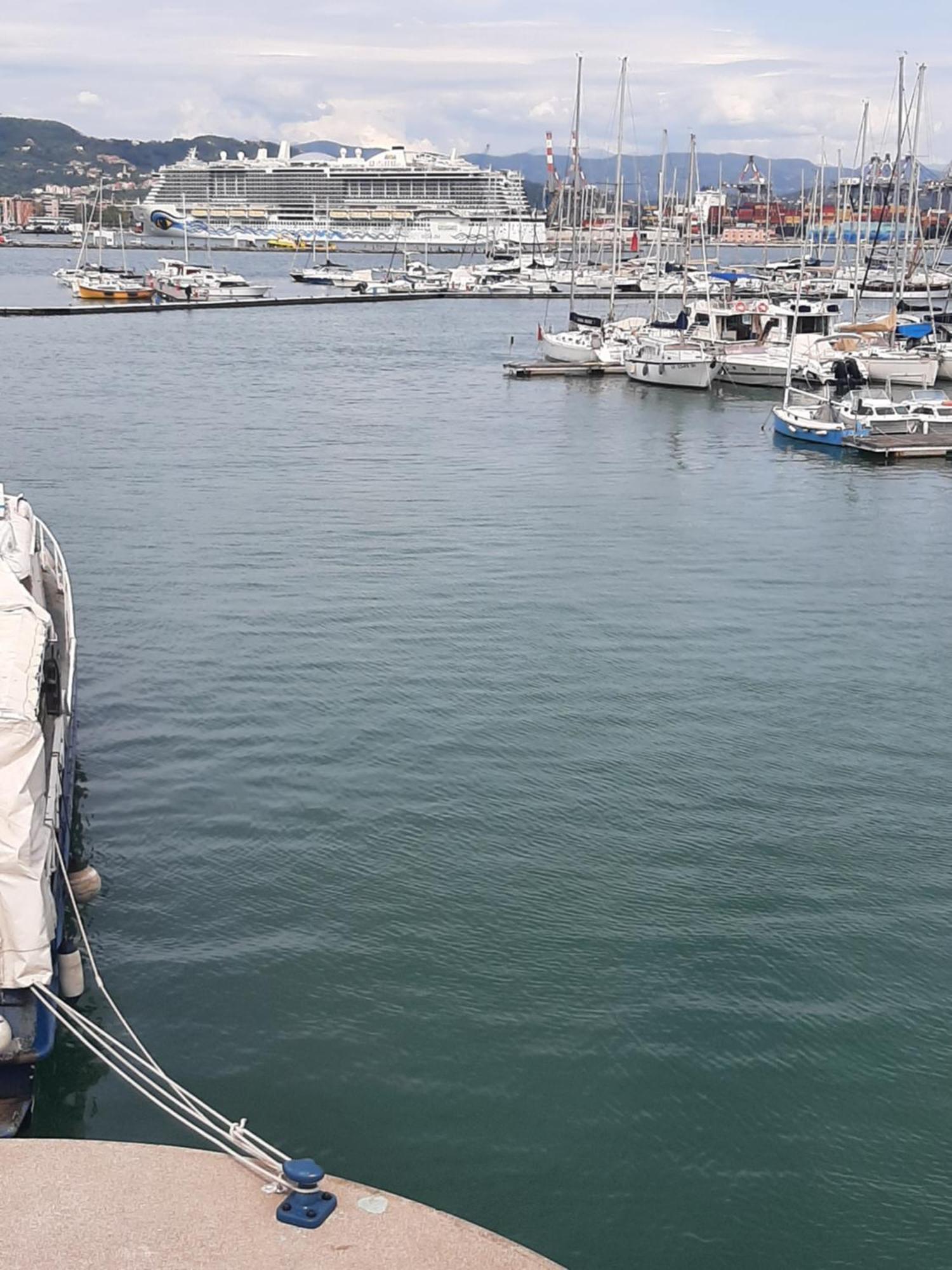 Casa Vacanza Dh La Spezia Kültér fotó