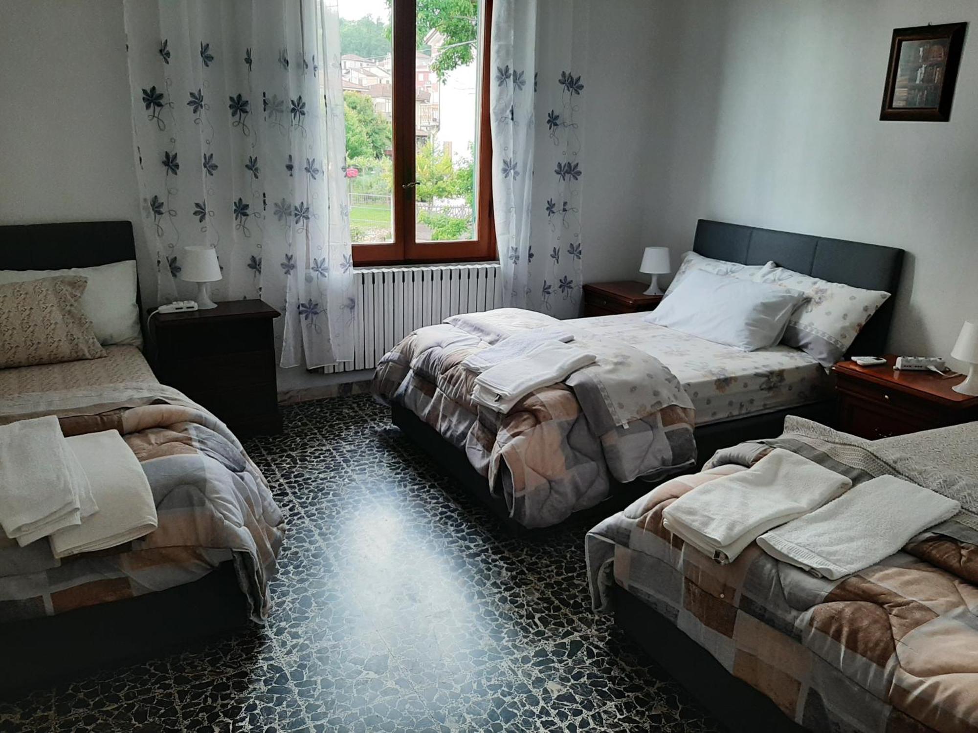 Casa Vacanza Dh La Spezia Kültér fotó